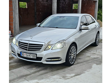 Mercedes Benz E 220 7G Tronic