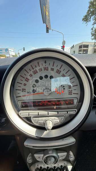 MINI Cooper R56