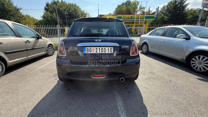 MINI Cooper R56