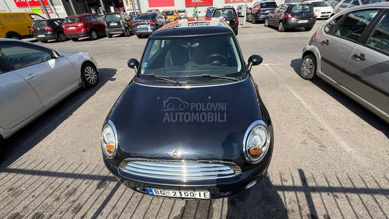 MINI Cooper R56