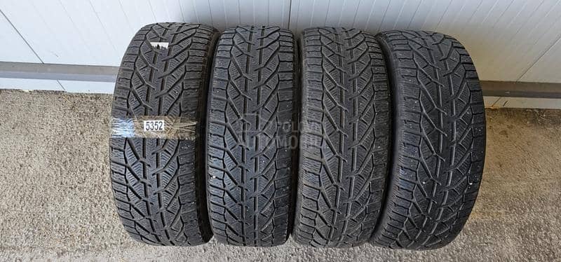 Tigar 235/55 R19 Zimska
