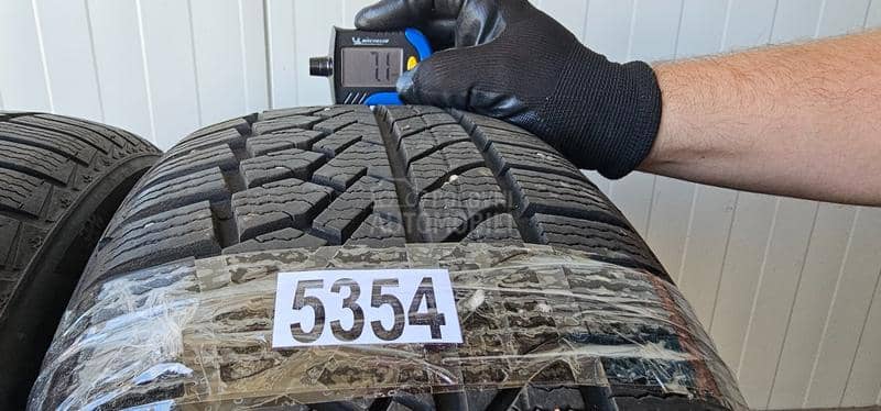 Westlake 215/60 R17 Zimska