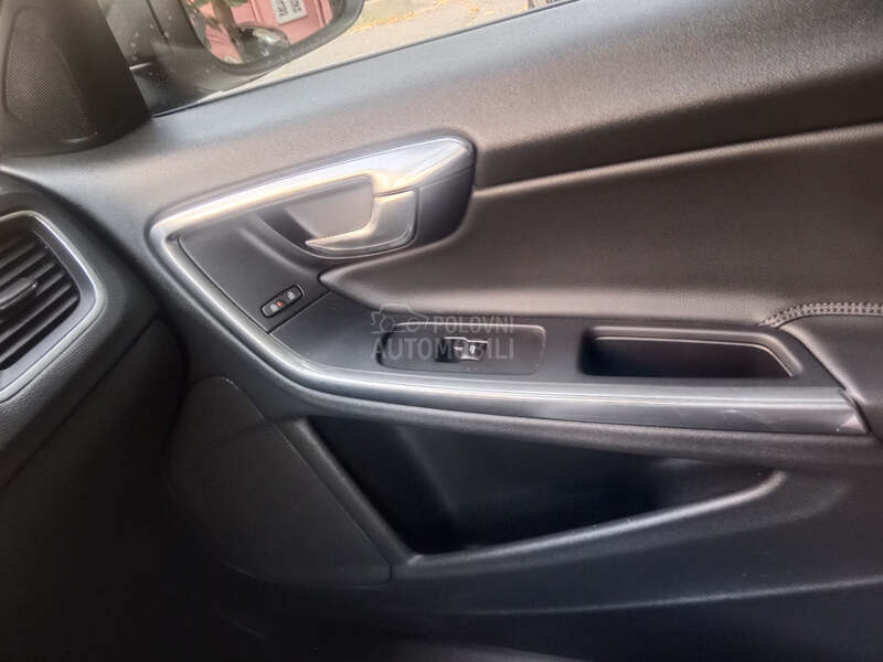 Volvo S60 2.0