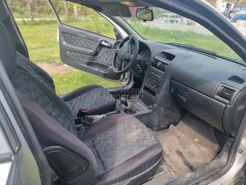 Opel Astra G 