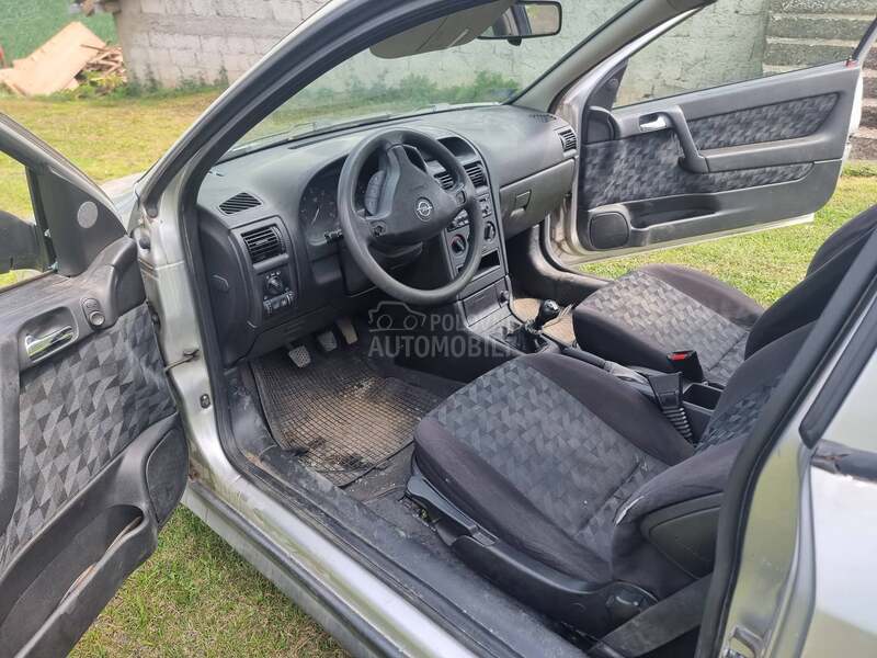 Opel Astra G 