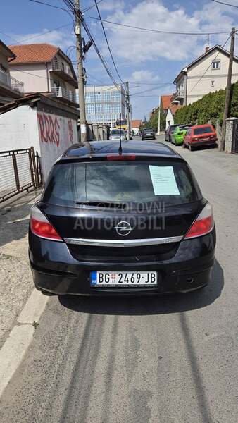 Opel Astra H 1.7cdti