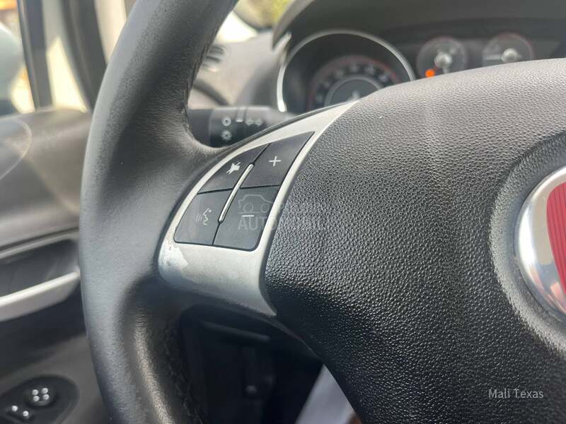 Fiat Grande Punto 1.4 METAN/NOV