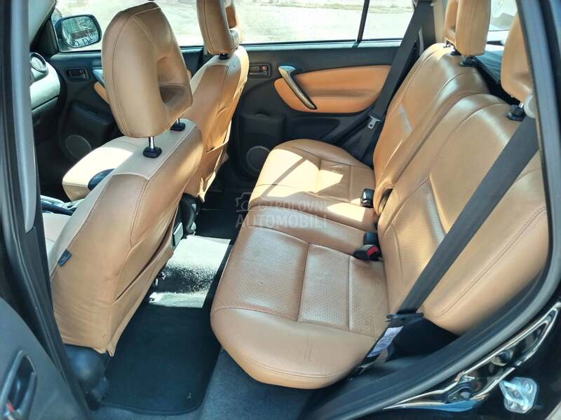 Toyota RAV 4 2.0 D-4D