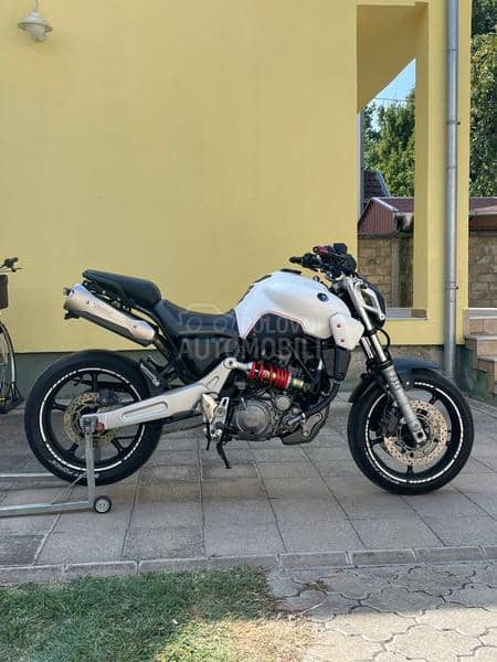 Yamaha MT 03 A2