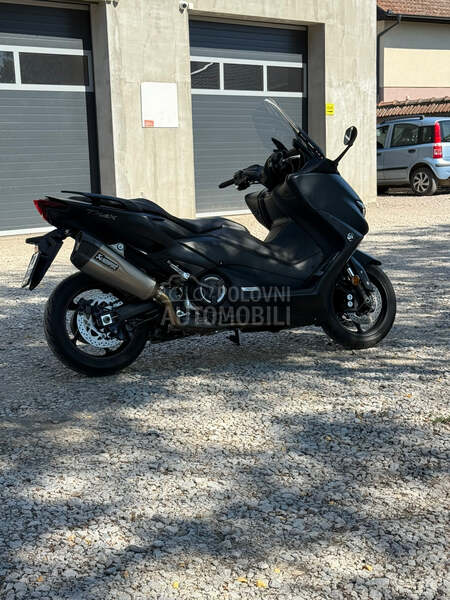 Yamaha T Max 560