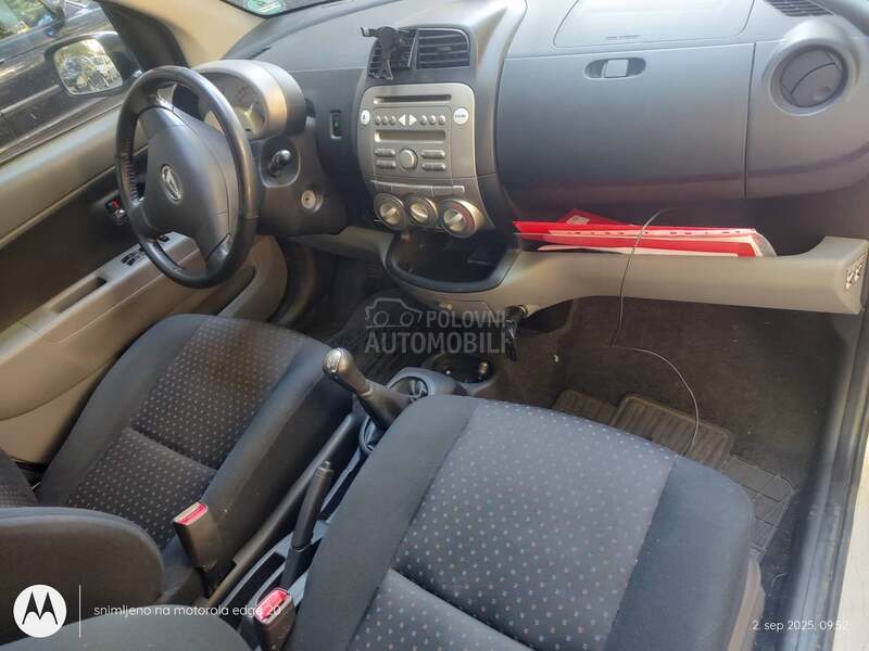 Daihatsu Sirion 
