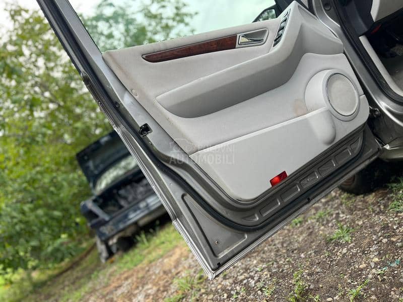 Sedišta sa tapacirima komplet