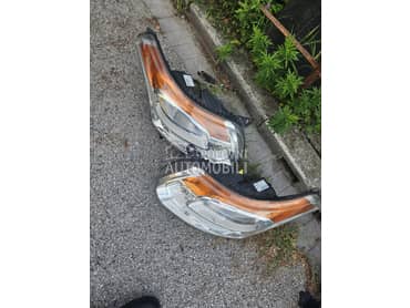 farovi za Citroen C3 Picasso od 2005. do 2015. god.