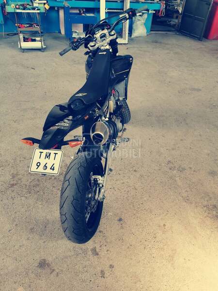 Husqvarna te449