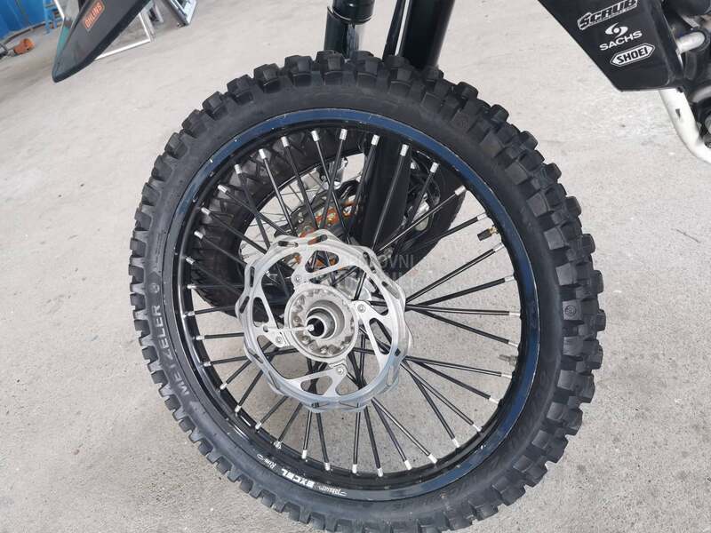 Husqvarna te449