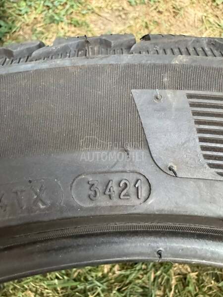 Michelin 245/45 R18 Zimska