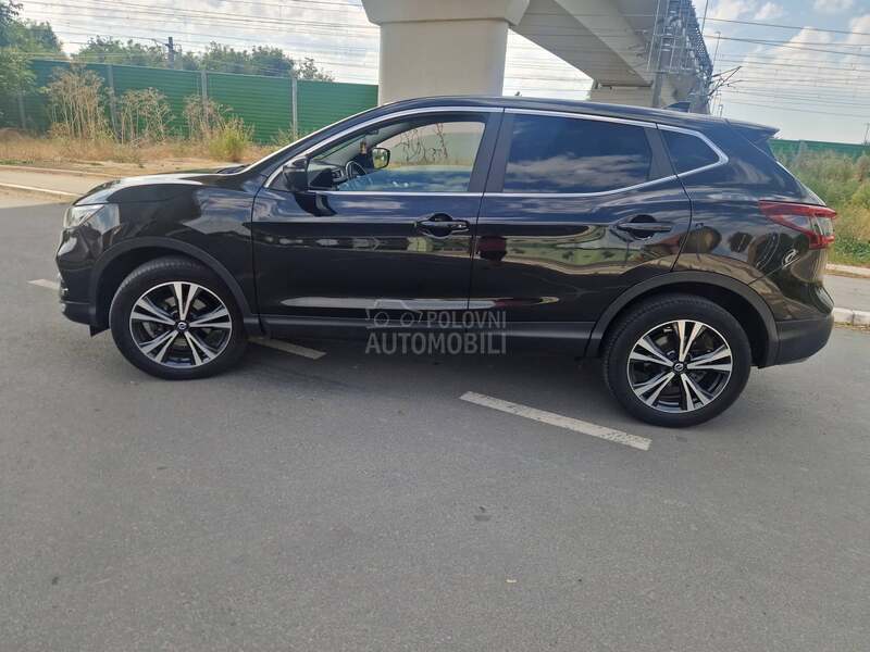 Nissan Qashqai 1.3 TEKNA