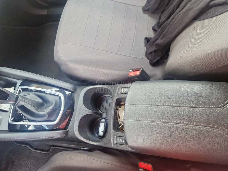 Nissan Qashqai 1.3 TEKNA