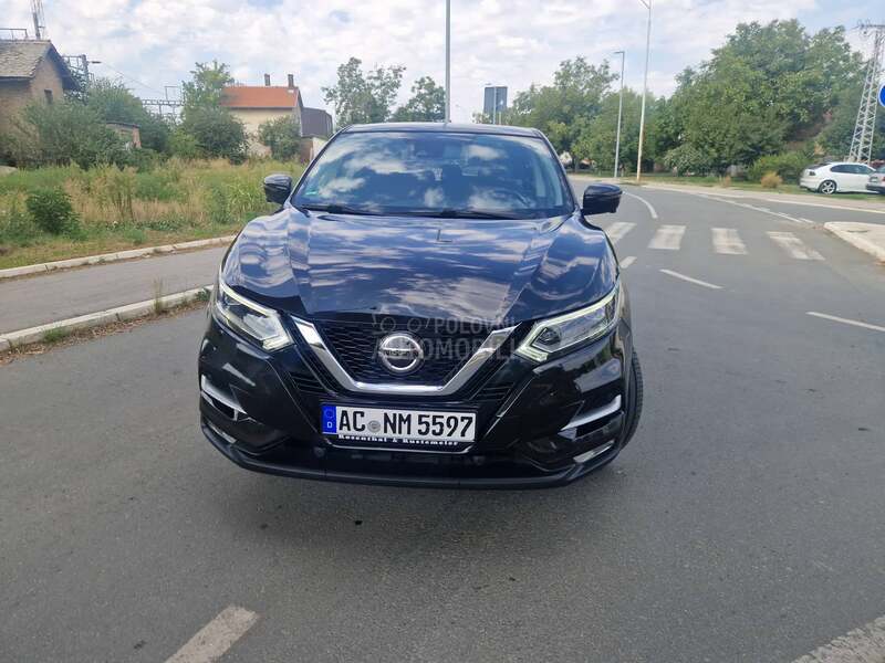 Nissan Qashqai 1.3 TEKNA