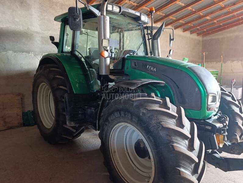 Valtra N142