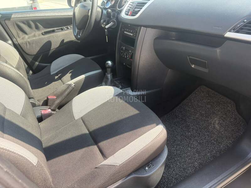 Peugeot 207 1.4 ben /T O P/