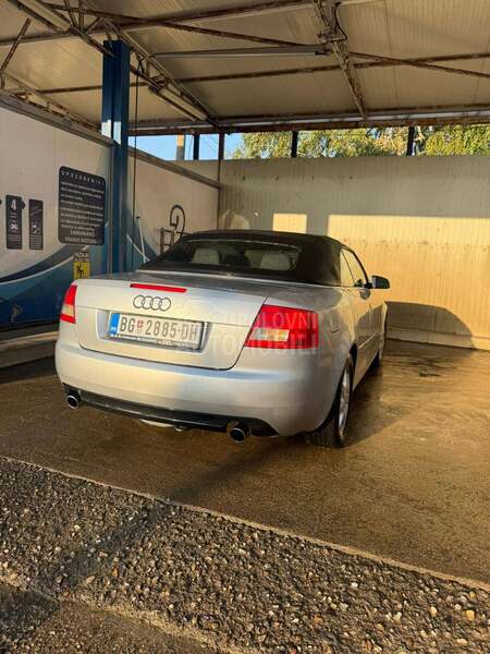 Audi A4 2.4 v6