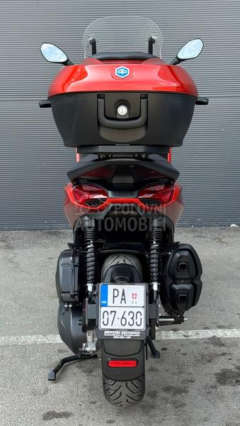 Piaggio Beverly 400 HPE