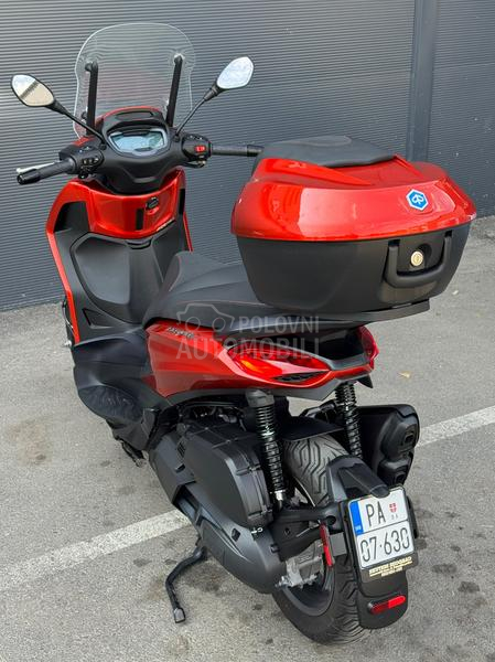 Piaggio Beverly 400 HPE