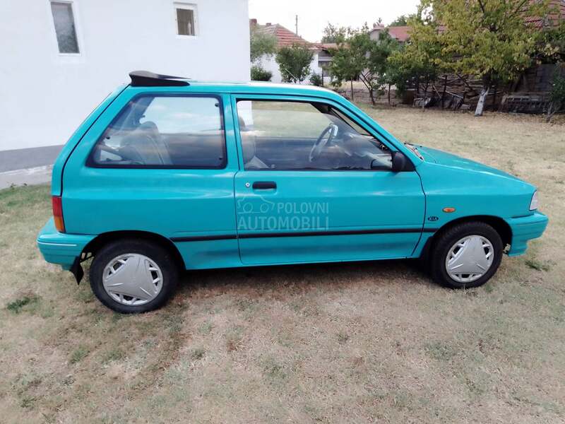 Kia Pride 1.3i