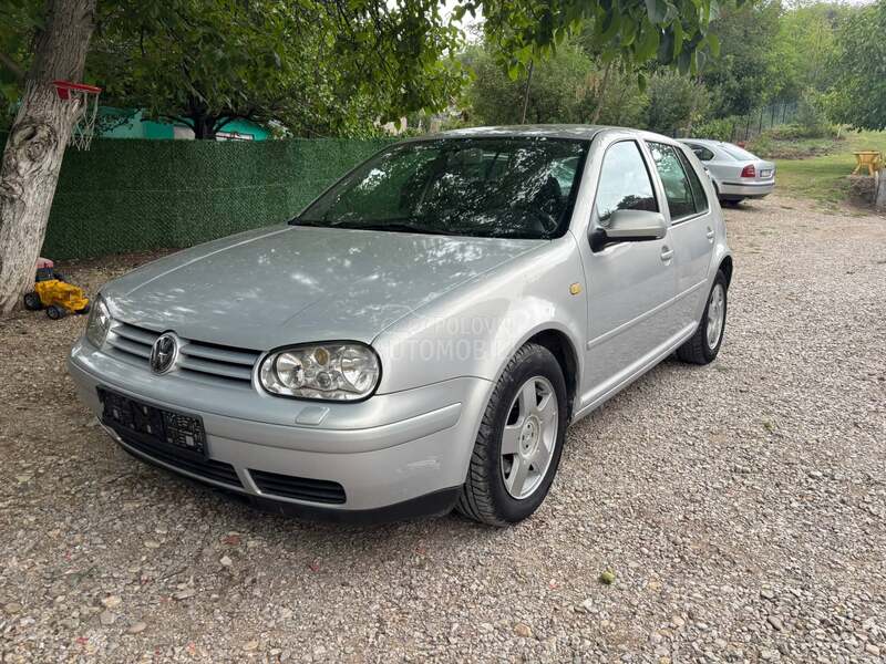 Volkswagen Golf 4 2.0 i