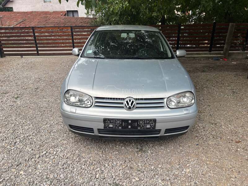 Volkswagen Golf 4 2.0 i