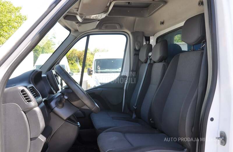 Renault Maxity 5M ROLO  CERADA kao NOV