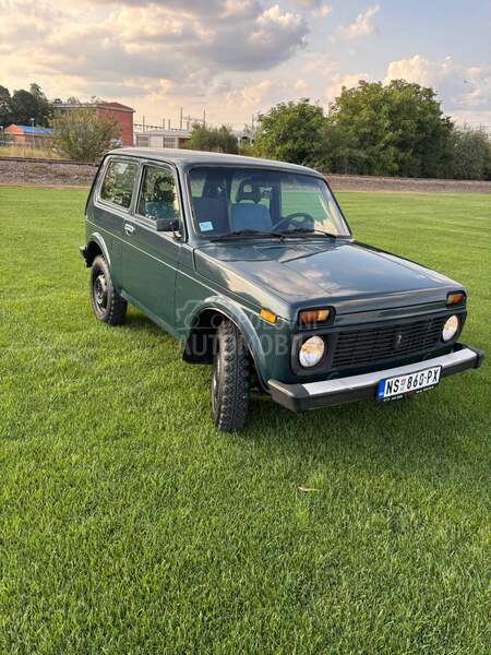 Lada Niva 