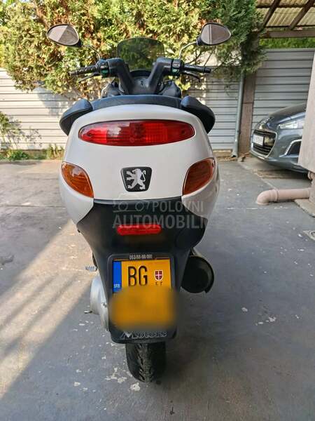 Peugeot Elyseo