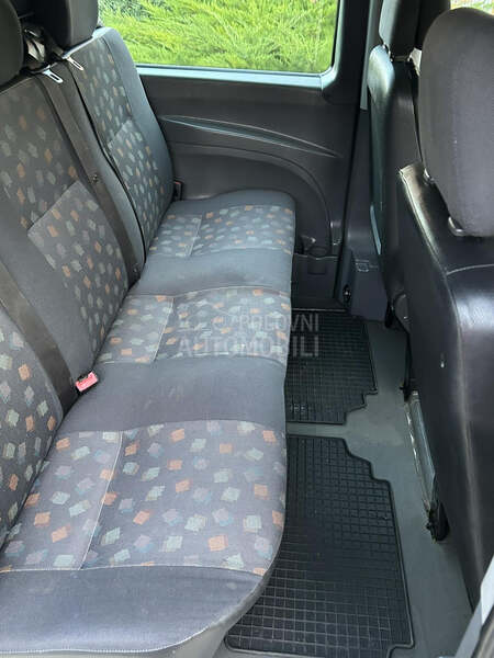 Mercedes Benz Vito 