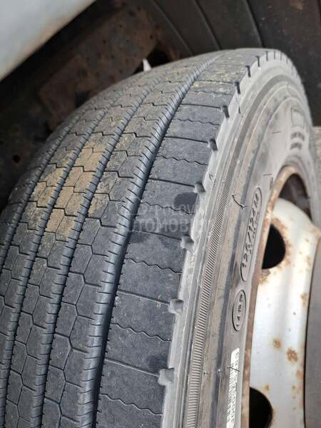 Iveco 75e180