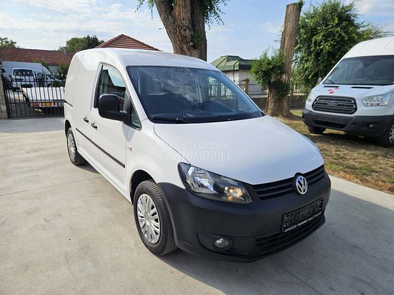 Volkswagen Caddy 1.6 TDI SERVISNA