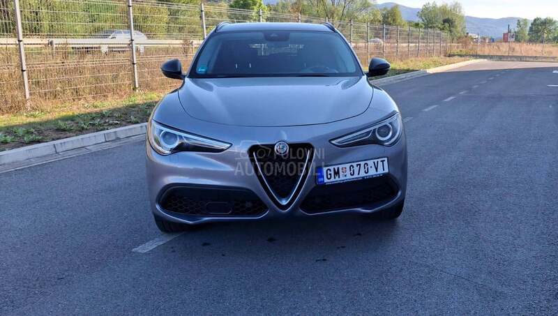 Alfa Romeo Stelvio 2.0 Q4