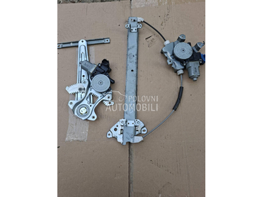 Podizaci stakla za Nissan Juke