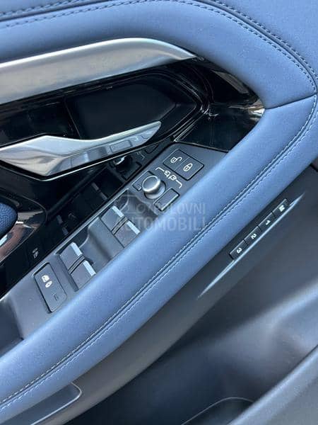 Land Rover Range Rover Evoque first edition 4x4