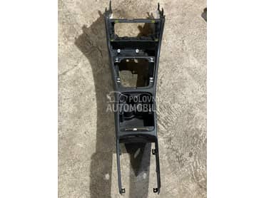 Centralna konzola, stedisnja za Volkswagen Passat B6