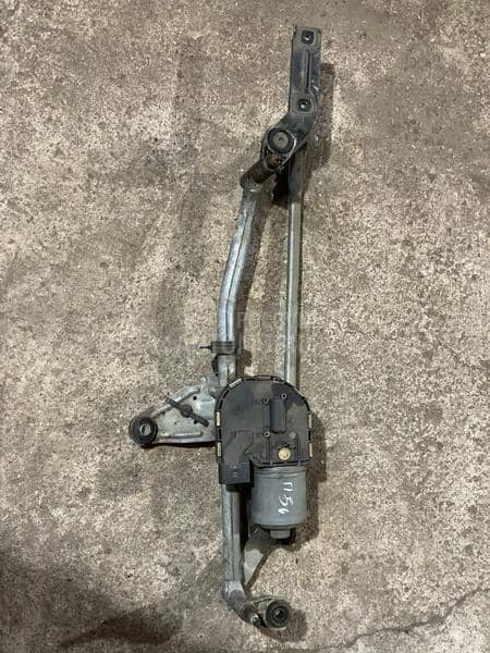 Makaze brisaca sa motoricem