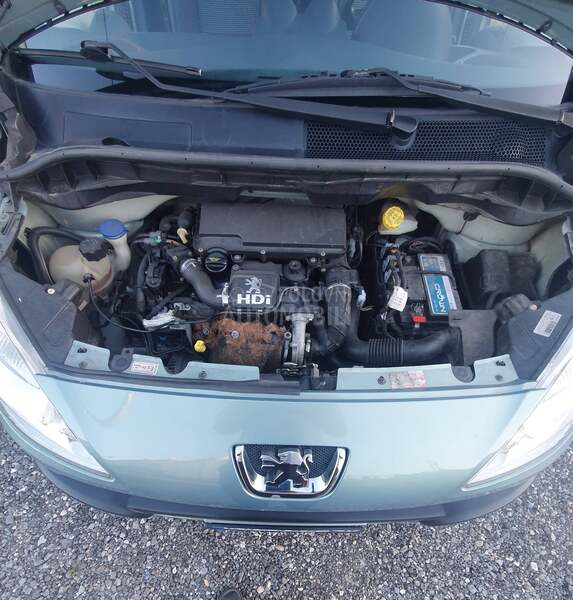 Peugeot 1007 