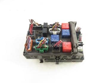 Tabla osigurača 1.9dCi za Renault Laguna od 2000. do 2007. god.