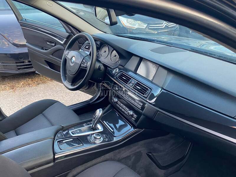 BMW 520 520 a u t o m