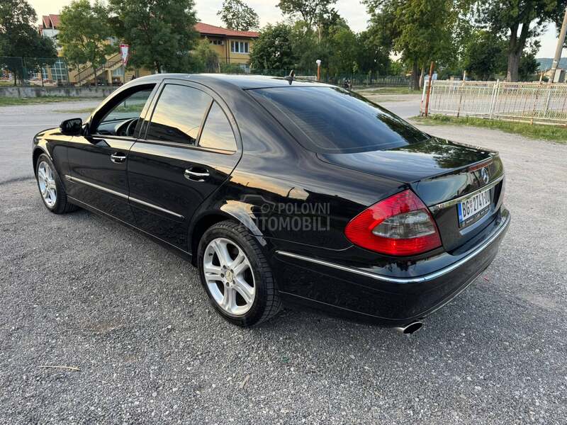 Mercedes Benz E 320 4 MATIC