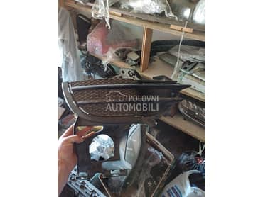 maska za Porsche Cayenne od 2011. do 2014. god.