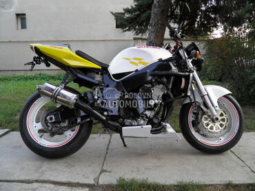 Suzuki GSX 750 R  SRAD STRIT