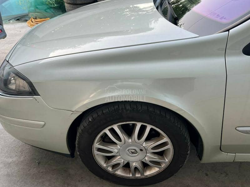 Krilo levo zeleno MV190