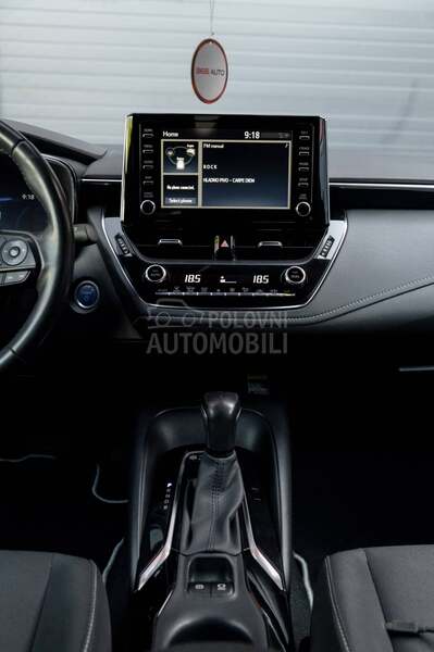 Toyota Corolla HYBRID/LUNA